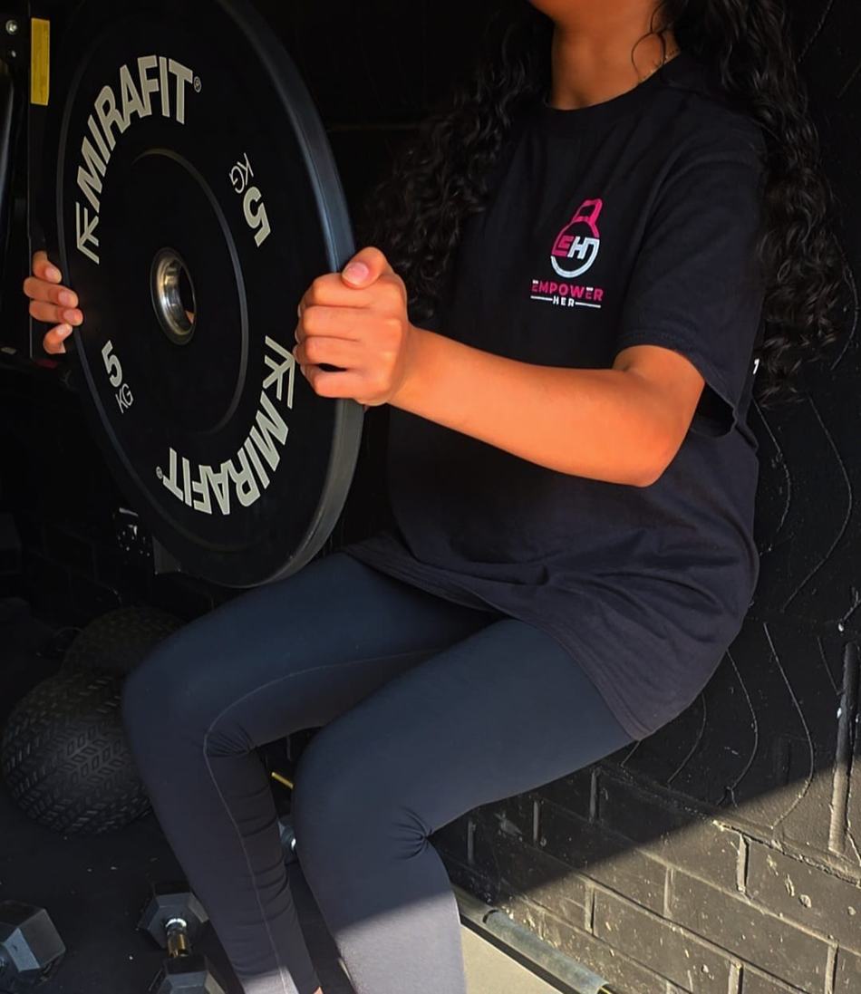Member holding a weight plate
